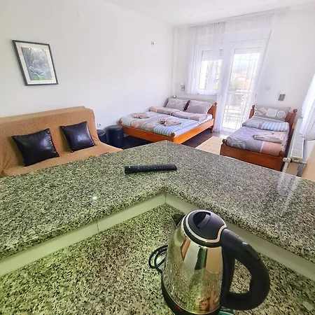 Aparthotel Aleksandra 1 *